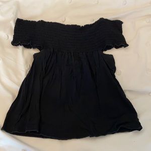 Brandy Melville off the shoulder top - Rare!